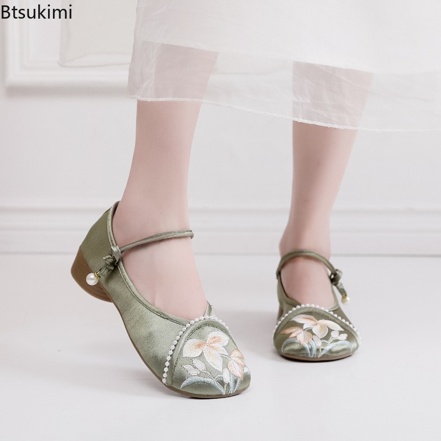 Ethnic Fashion For Women - แฟชั่นปักลายสไตล์จีนรองเท้าส้นเตี้ยผู้หญิงรองเท้าลำลองสุภาพสตรีรองเท้าเดี่ยวสไตล์ชาติพันธุ์กี่เพ้าฮันฟู่รองเท้า